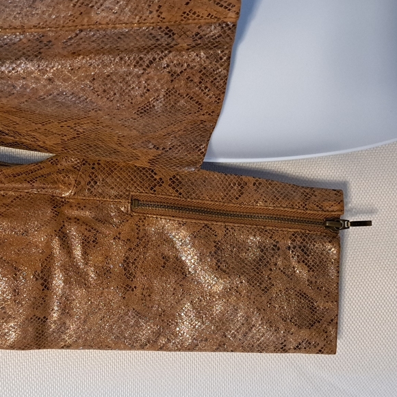 NEW! VAKKO VS2 leather jacket - Picture 3 of 9